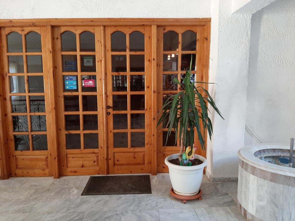 Ostria Hotel Agia Galini  Luaran gambar