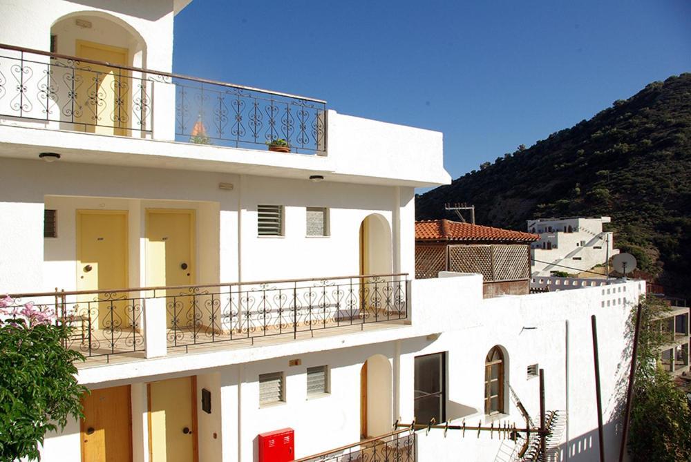 Ostria Hotel Agia Galini  Luaran gambar